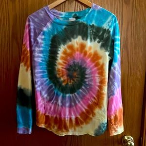 NO BOUNDARIES Tie Dye Long Sleeve Top Small (Juniors)